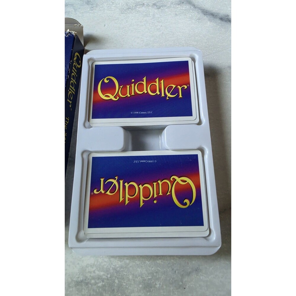 Quiddler Word Game USED - Picture 5 of 11